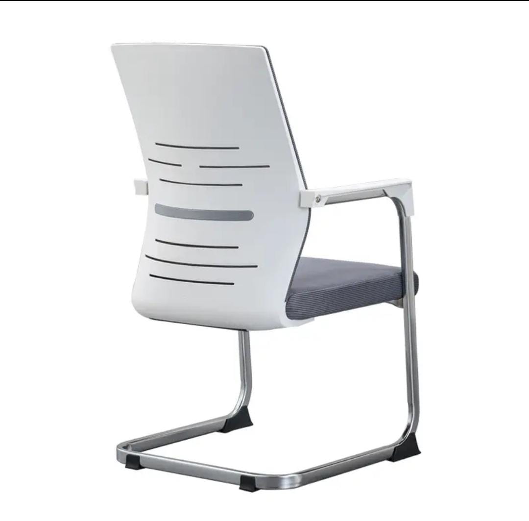 Sigma Visitor Chair – Ergonomic, Durable & Professional Office Seating